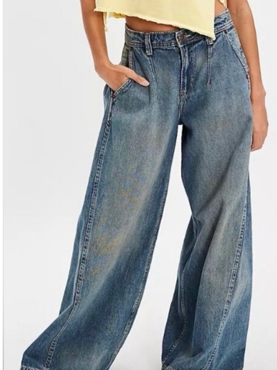 Free People Denim - NWT Free People Block Party Boyfriend Jeans, Size 30/US Size 10